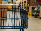 Skąd bierze się wrażenie, że podwyżki cen najbardziej widać przy codziennych zakupach?